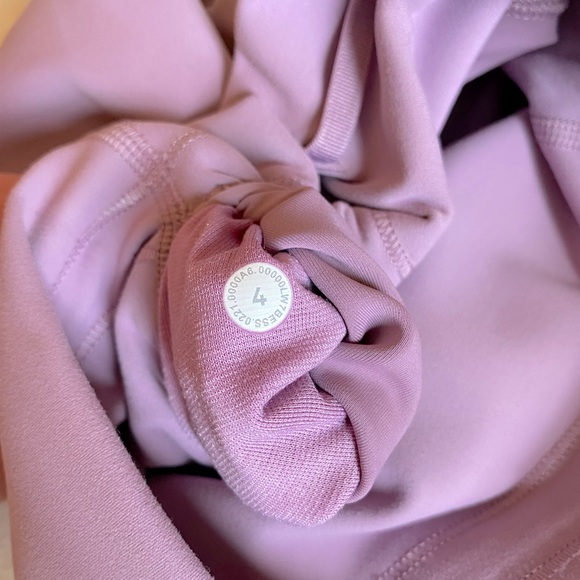 Lululemon | Wunder Under Short 6” Jubilee - Picture 5 of 5